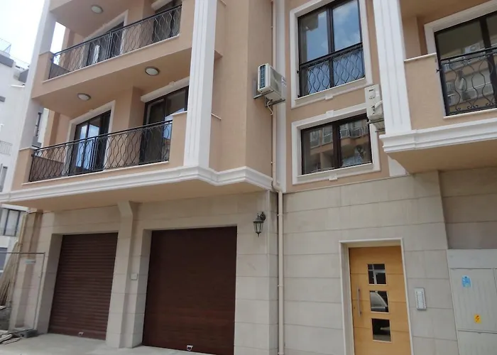 Appartamento In Pomorie